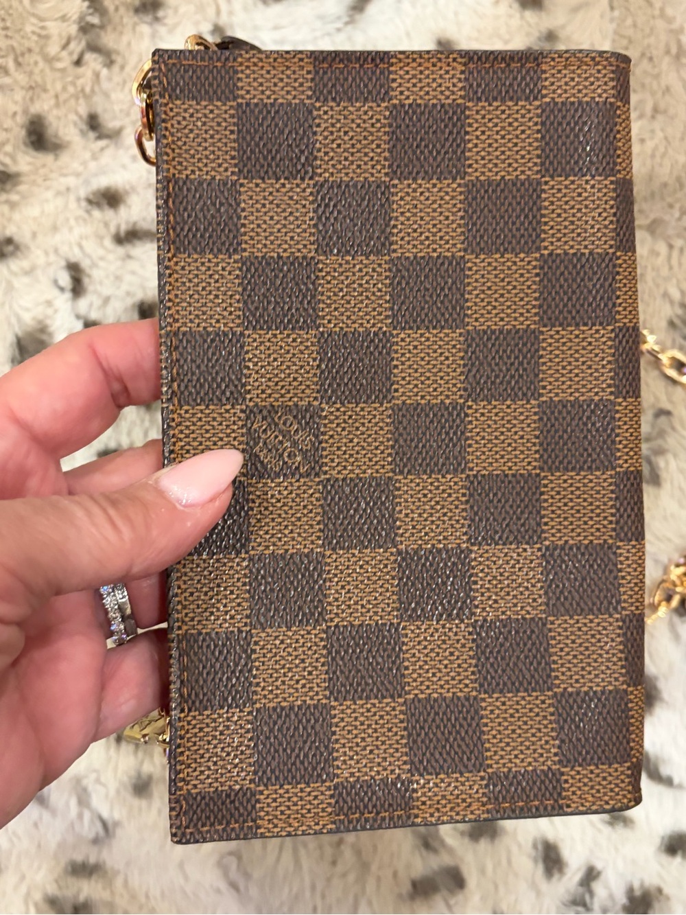 Louis Vuitton Brown Damier Ebene Bag with Gold Hardware and unbranded chain - Picture 4 of 14